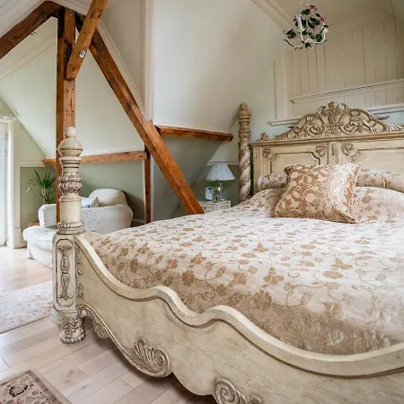 Berwick 4*