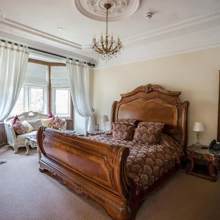 Berwick 4*