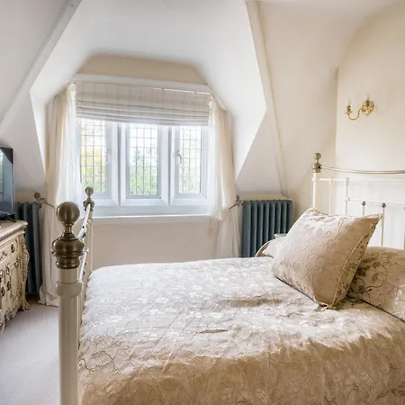 Berwick 4* Almondsbury